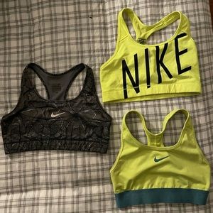 Set of 3 Nike sports bras size M.